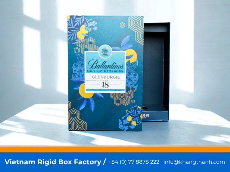 Vietnam-rigid-box-factory-11